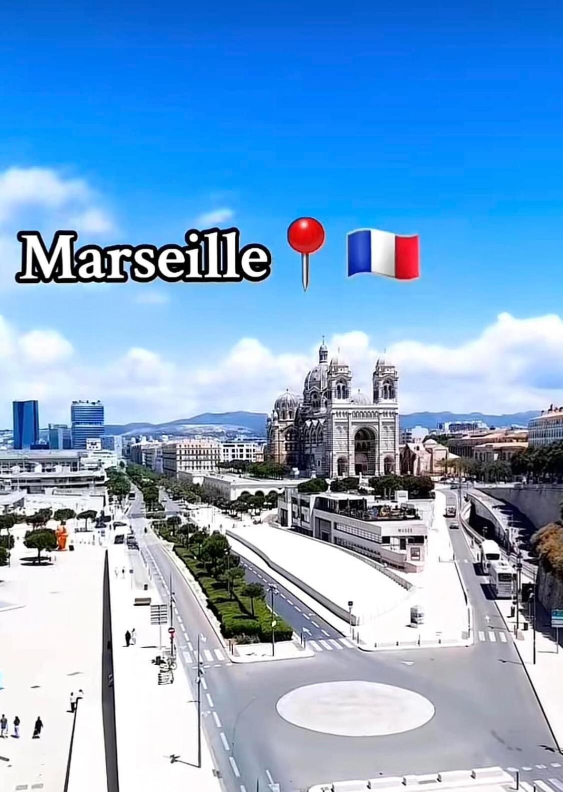 Apartment Atypique Cosy Entre Terre & Marseille